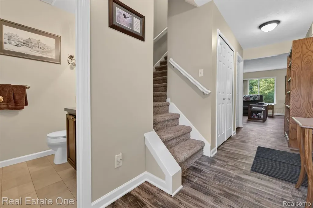 8923 Ash Drive Northfield Township MI 48189