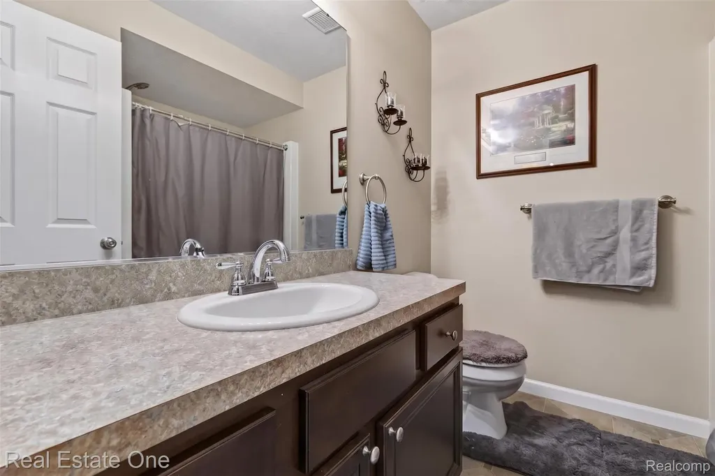 8923 Ash Drive Northfield Township MI 48189