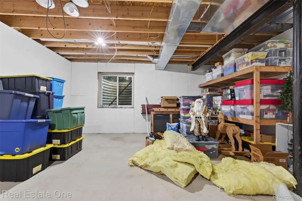 8923 Ash Drive Northfield Township MI 48189