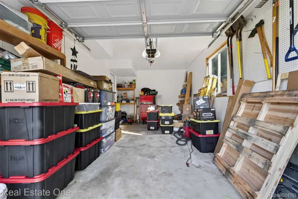 8923 Ash Drive Northfield Township MI 48189