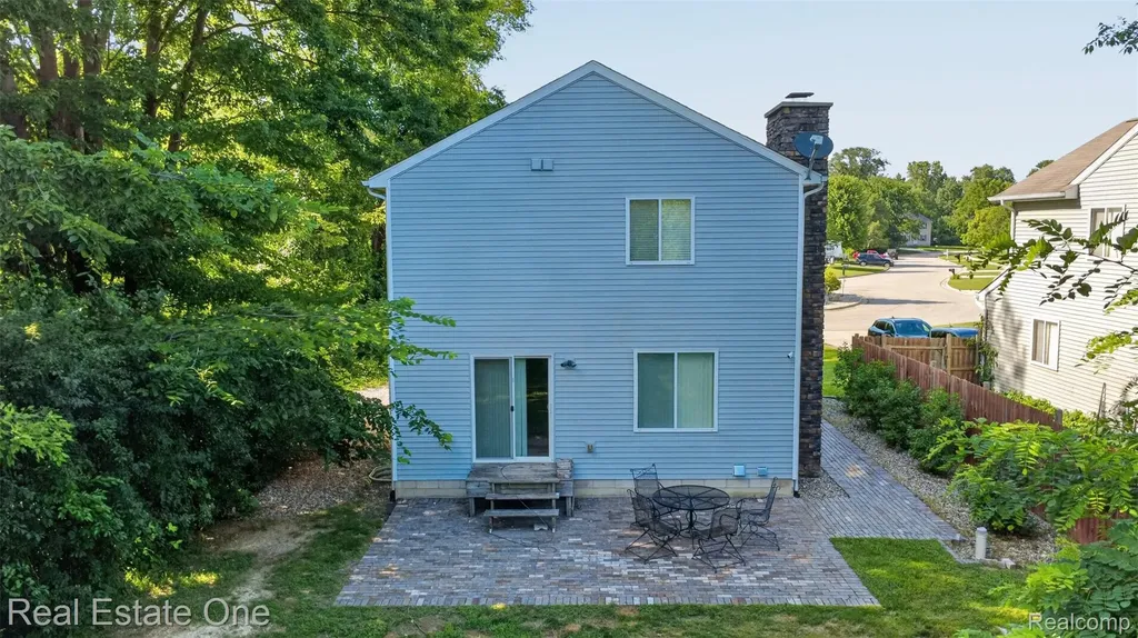 8923 Ash Drive Northfield Township MI 48189