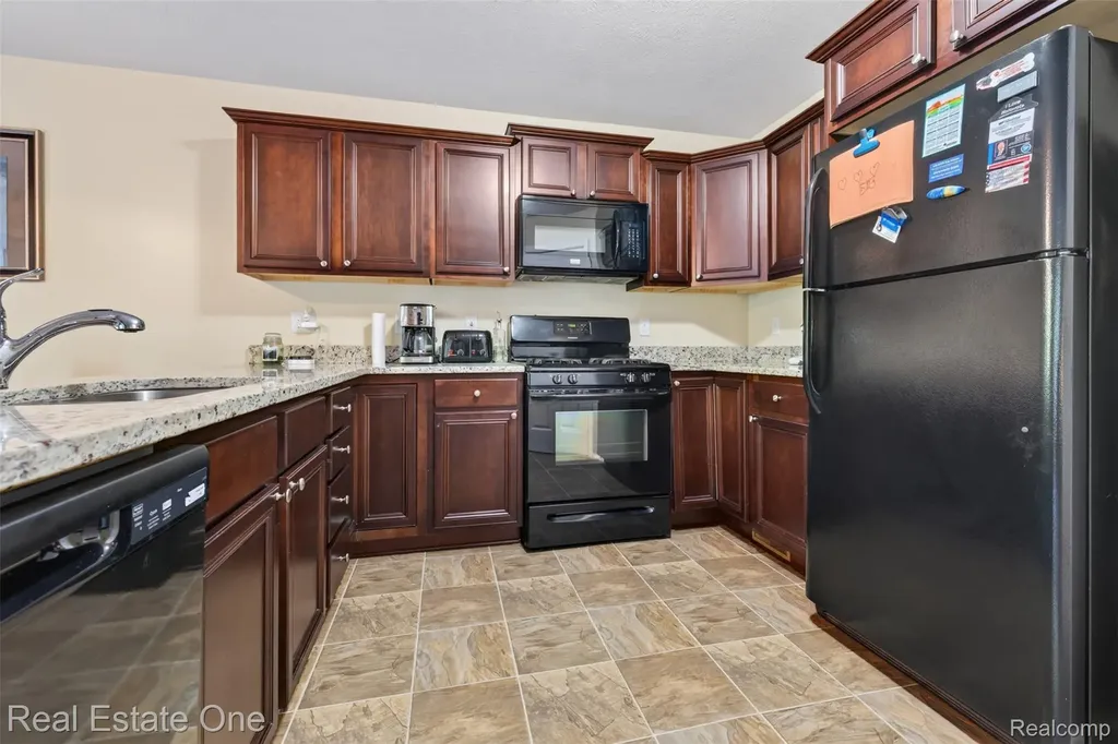 8923 Ash Drive Northfield Township MI 48189