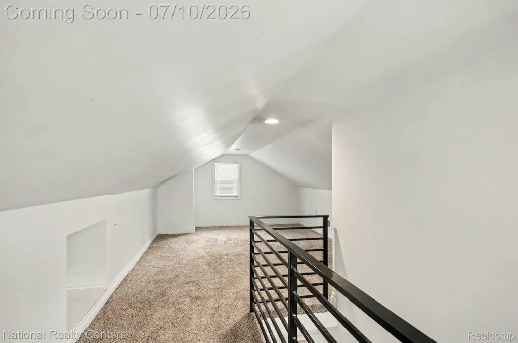 551 E Maplehurst Street Ferndale City MI 48220