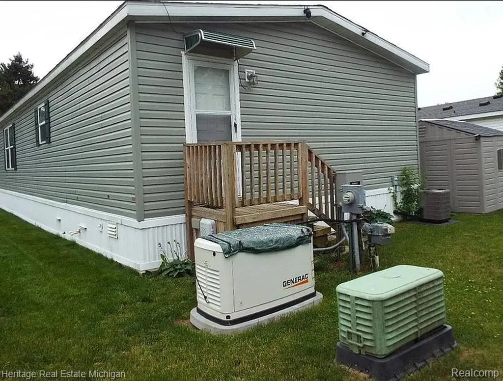 50948 Connecticut Novi City MI 48374