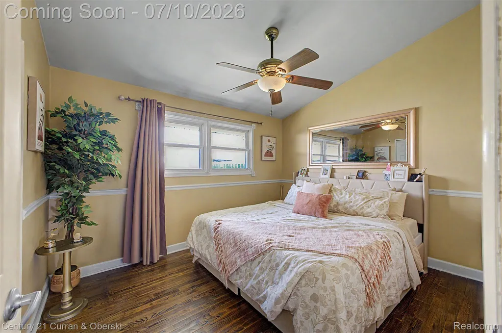 1596 W 13 Mile Road Madison Heights City MI 48071