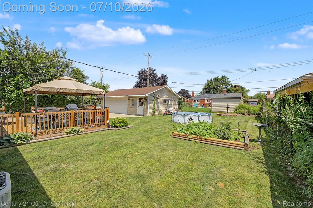 1596 W 13 Mile Road Madison Heights City MI 48071