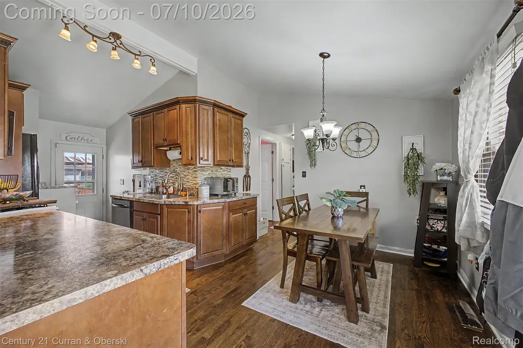 1596 W 13 Mile Road Madison Heights City MI 48071