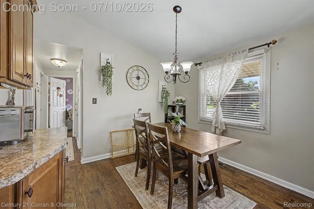 1596 W 13 Mile Road Madison Heights City MI 48071