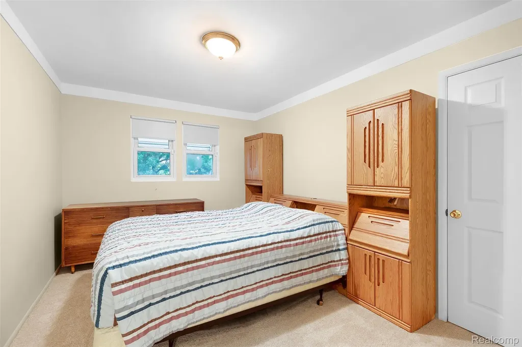 3526 Mckitrick Street Melvindale City MI 48122