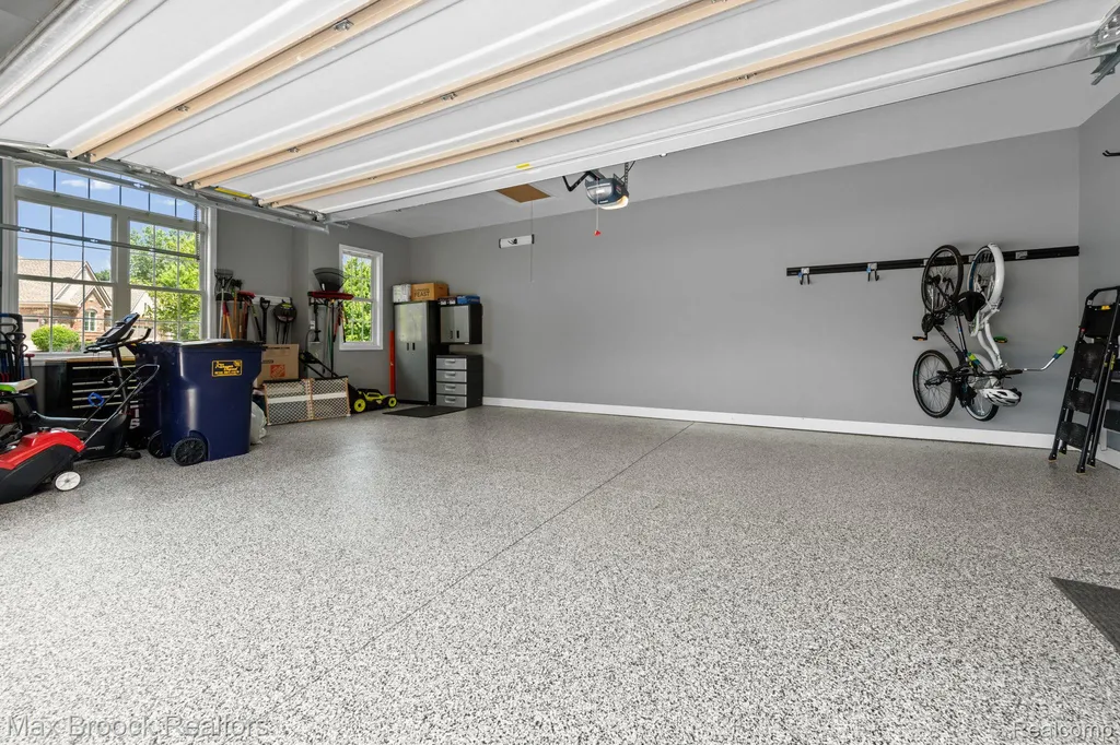 10812 Waterfall Court Green Oak Township MI 48178