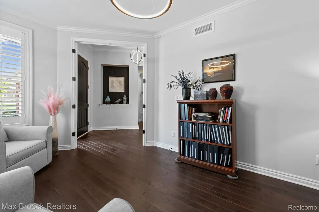 10812 Waterfall Court Green Oak Township MI 48178
