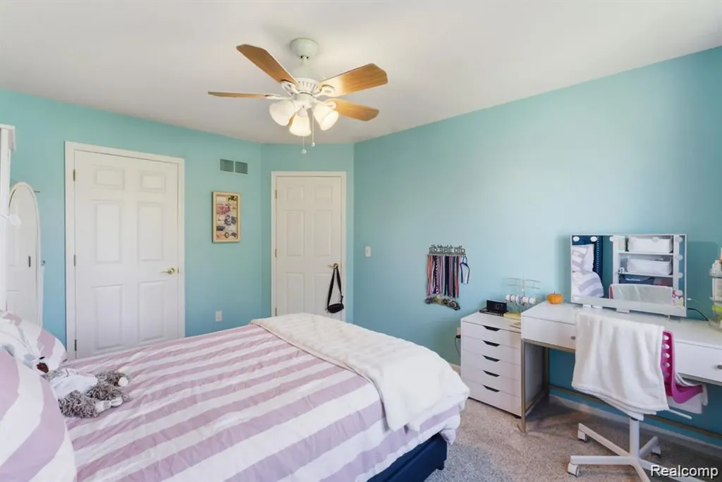 14257 Mandarin Drive Shelby Charter Township MI 48315