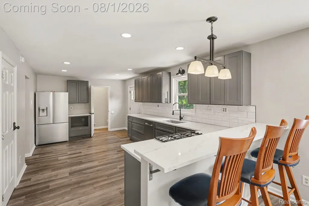 1253 Harper Road Alaiedon Township MI 48854
