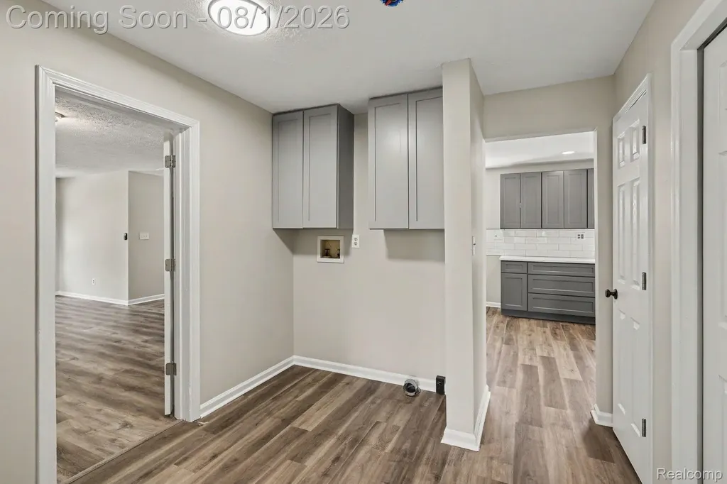 1253 Harper Road Alaiedon Township MI 48854