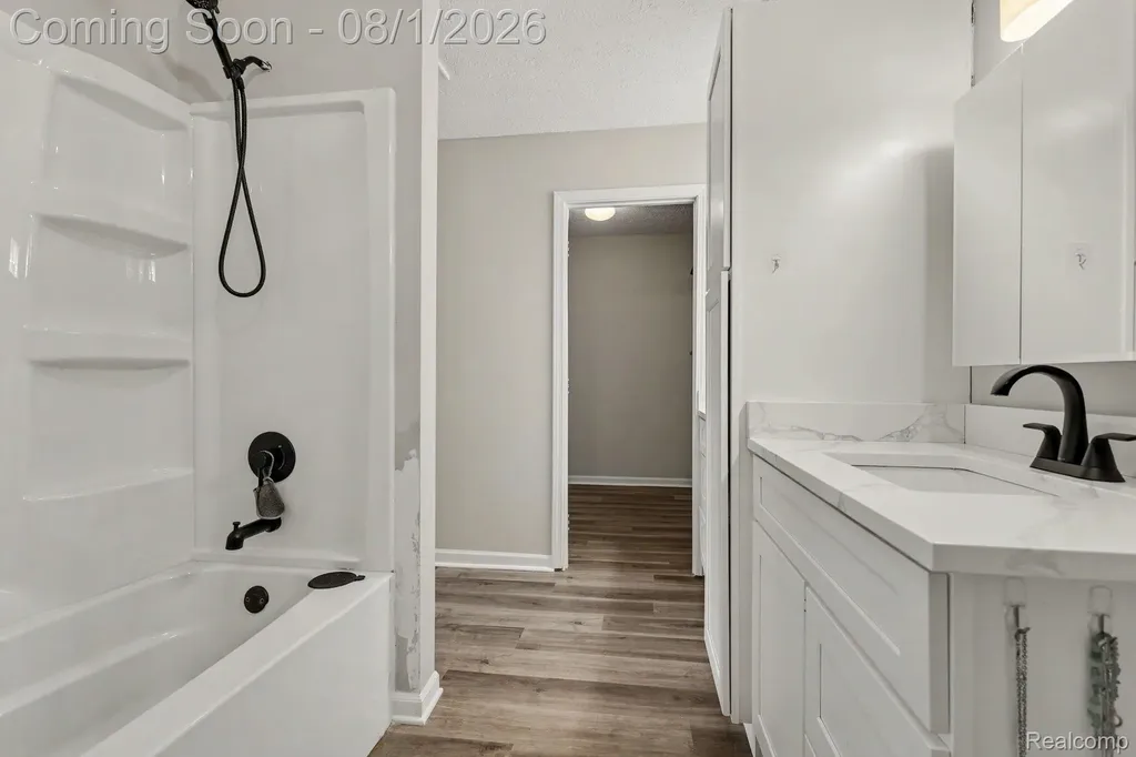 1253 Harper Road Alaiedon Township MI 48854