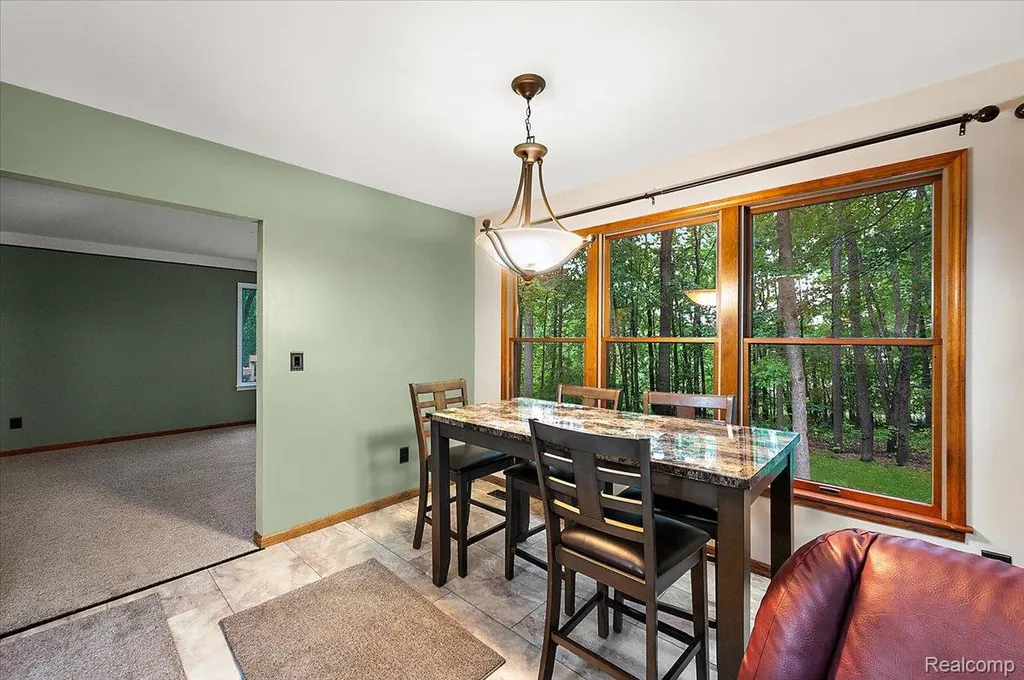 670 Rolling Acres Drive Brandon Charter Township MI 48462
