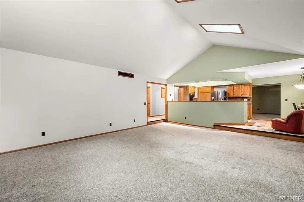 670 Rolling Acres Drive Brandon Charter Township MI 48462