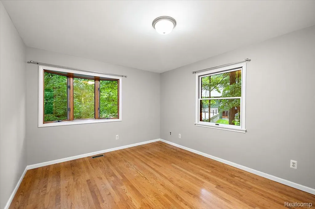 670 Rolling Acres Drive Brandon Charter Township MI 48462