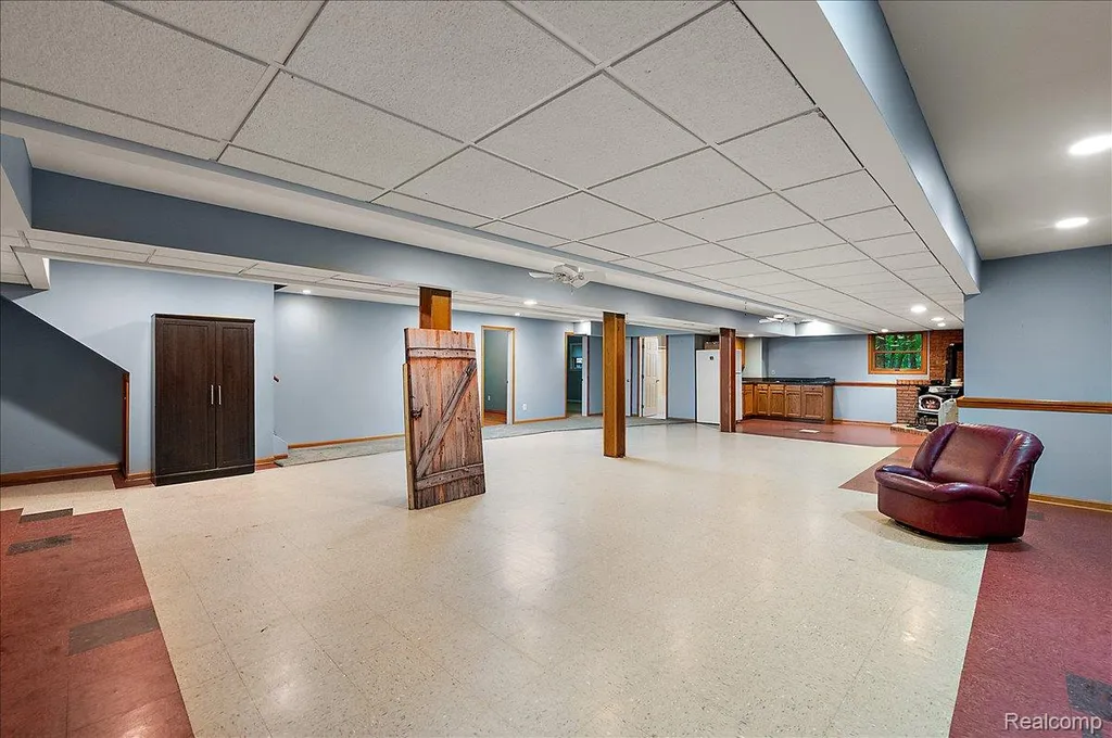 670 Rolling Acres Drive Brandon Charter Township MI 48462