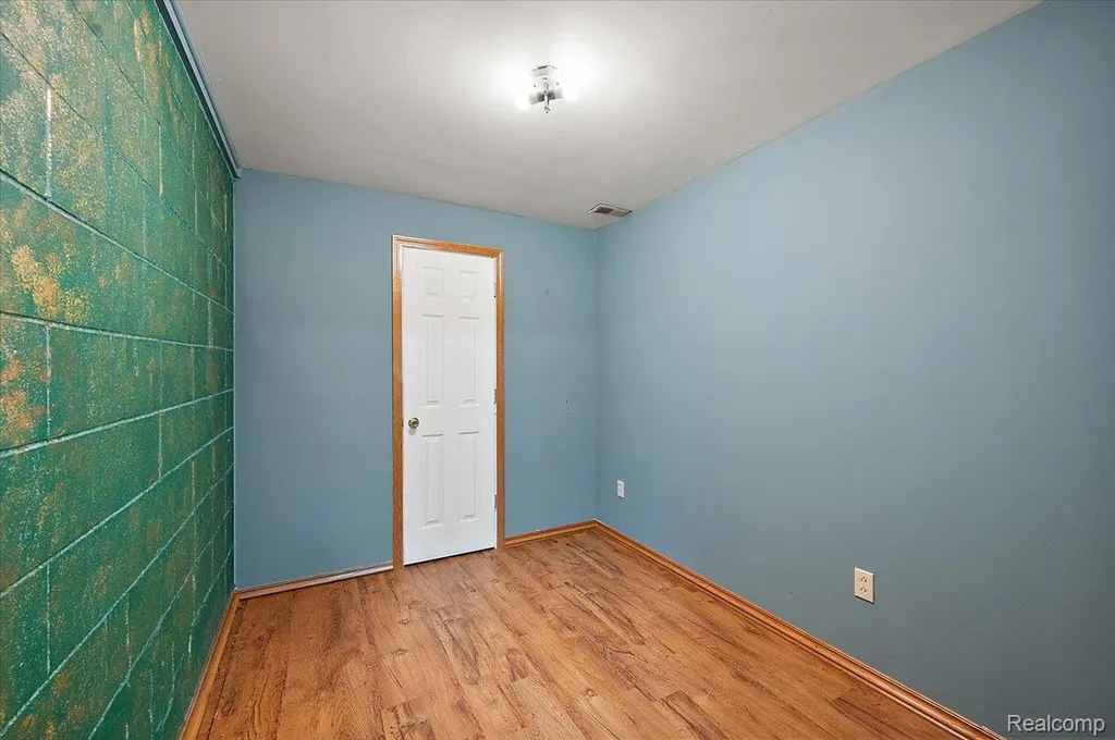 670 Rolling Acres Drive Brandon Charter Township MI 48462
