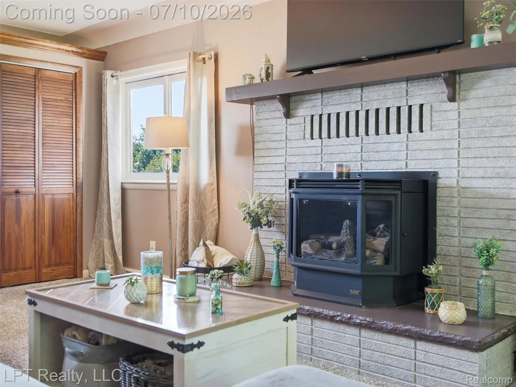 600 Fowlerville Road Handy Township MI 48836