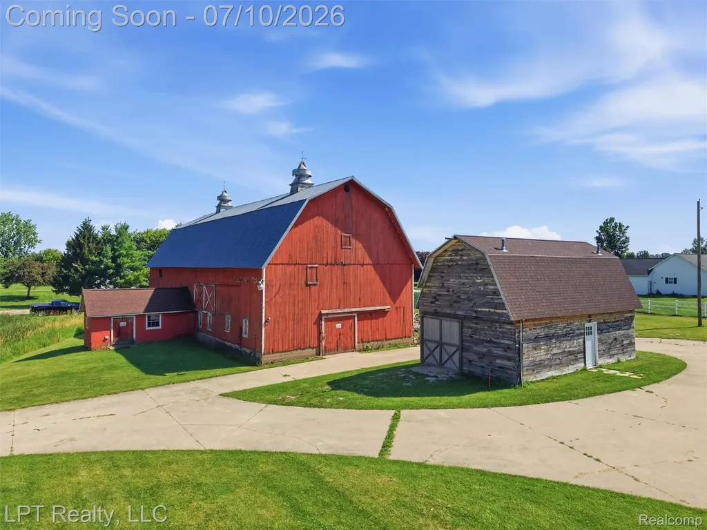 600 Fowlerville Road Handy Township MI 48836