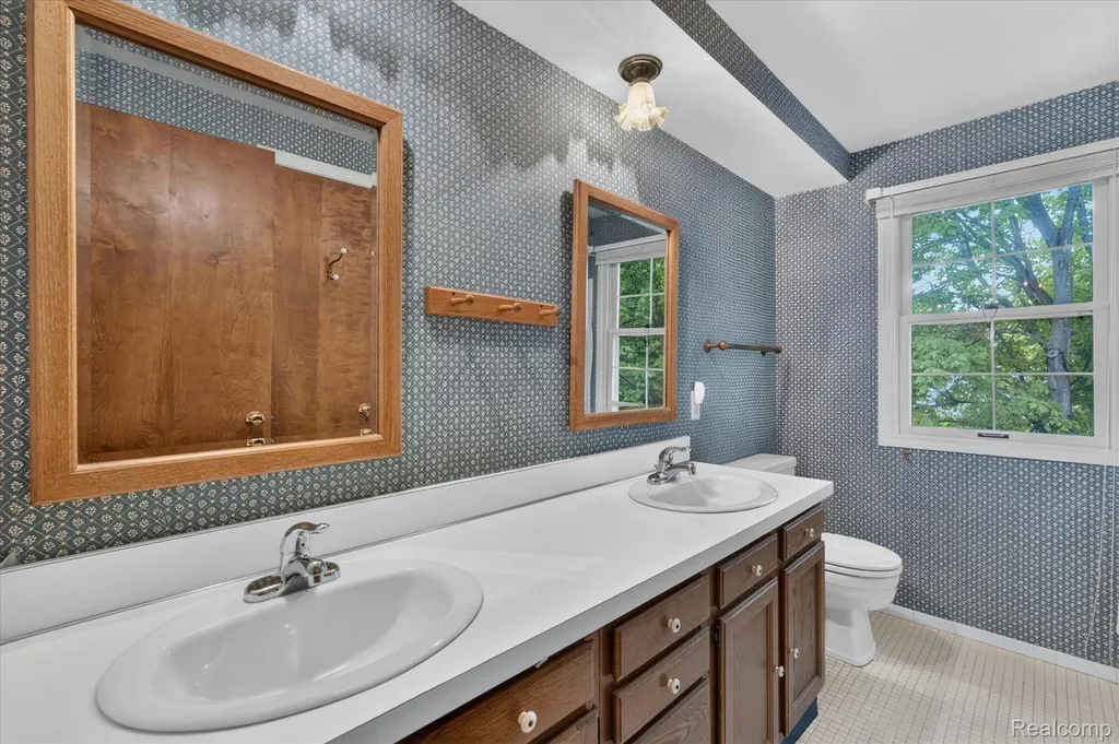 11219 Academy Court Plymouth Charter Township MI 48170