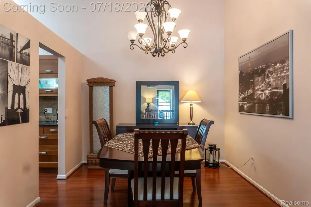 7482 Sheffield West Bloomfield Charter Township MI 48322