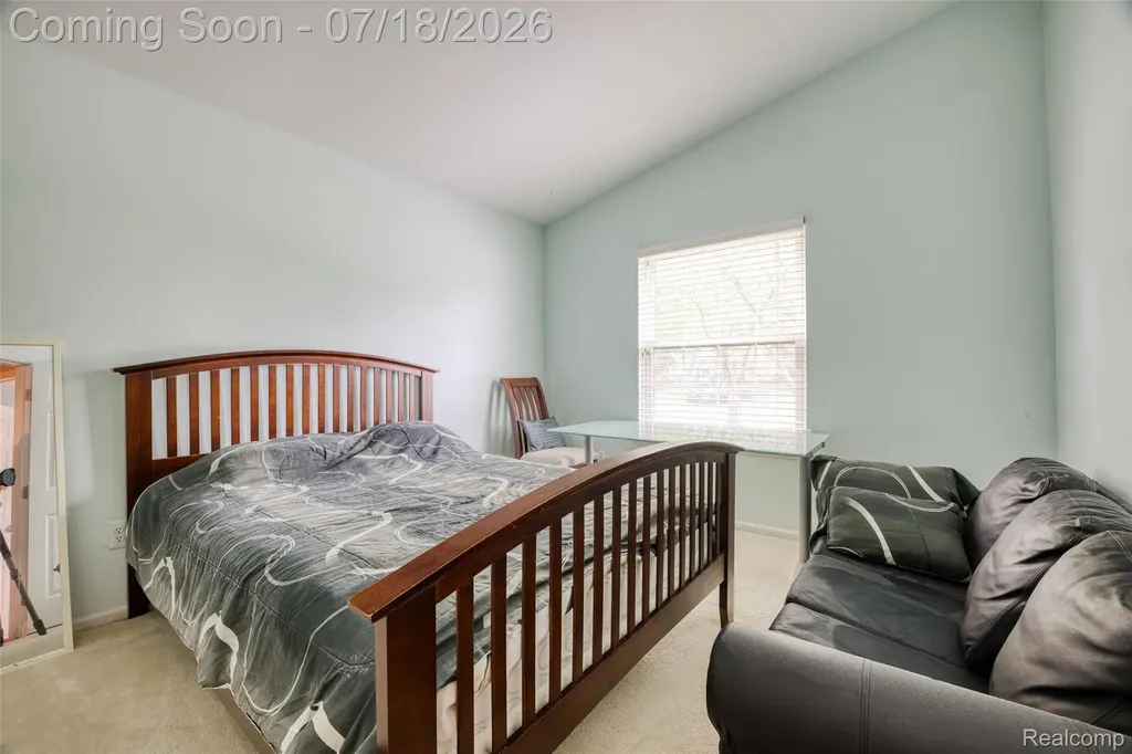 7482 Sheffield West Bloomfield Charter Township MI 48322