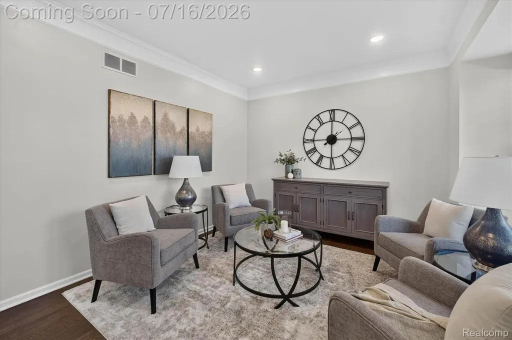 48560 Manhattan Circle Canton Charter Township MI 48188