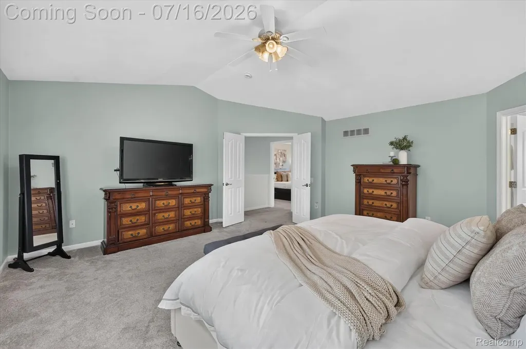48560 Manhattan Circle Canton Charter Township MI 48188