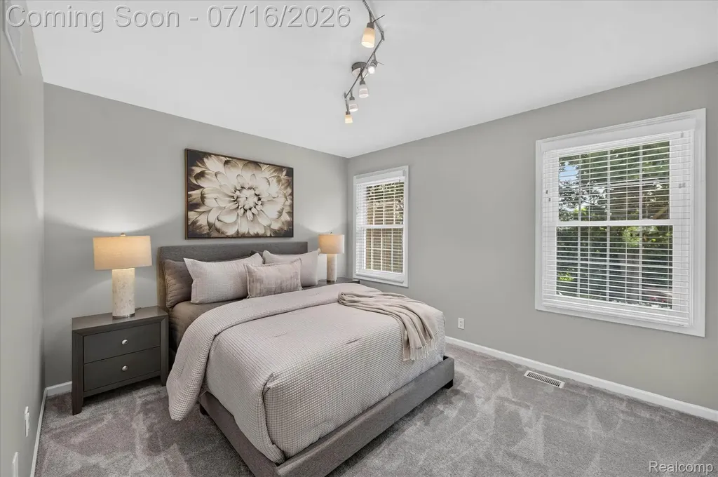 48560 Manhattan Circle Canton Charter Township MI 48188
