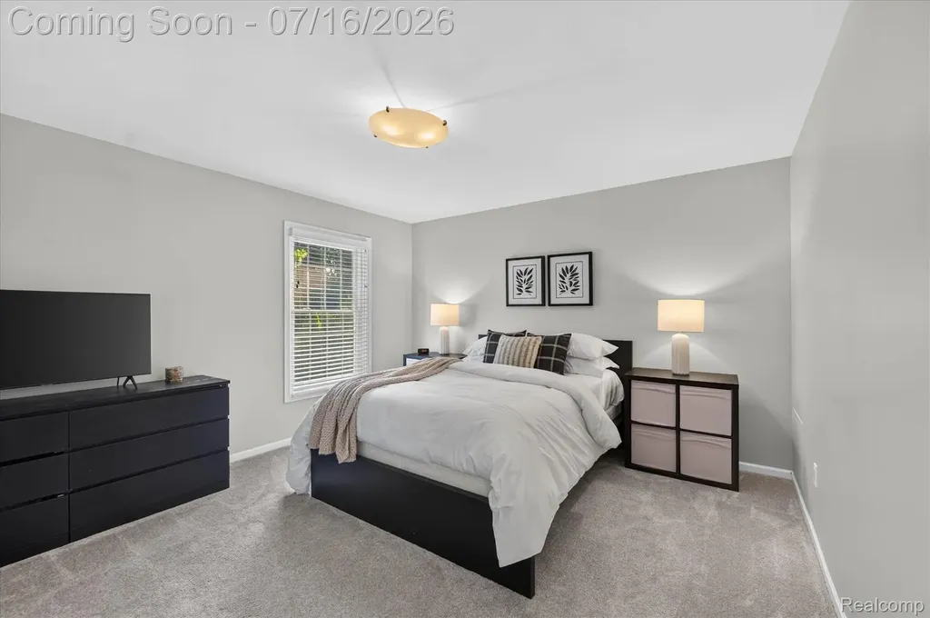 48560 Manhattan Circle Canton Charter Township MI 48188