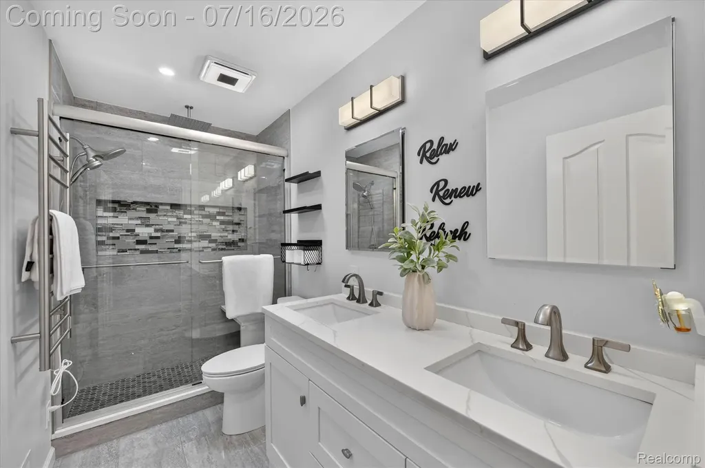 48560 Manhattan Circle Canton Charter Township MI 48188