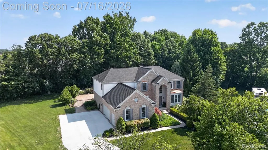 48560 Manhattan Circle Canton Charter Township MI 48188