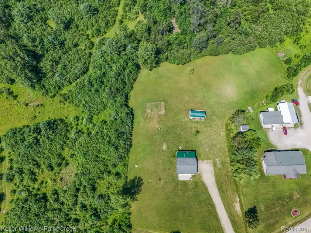 4107 Pine Street Clement Township MI 48624