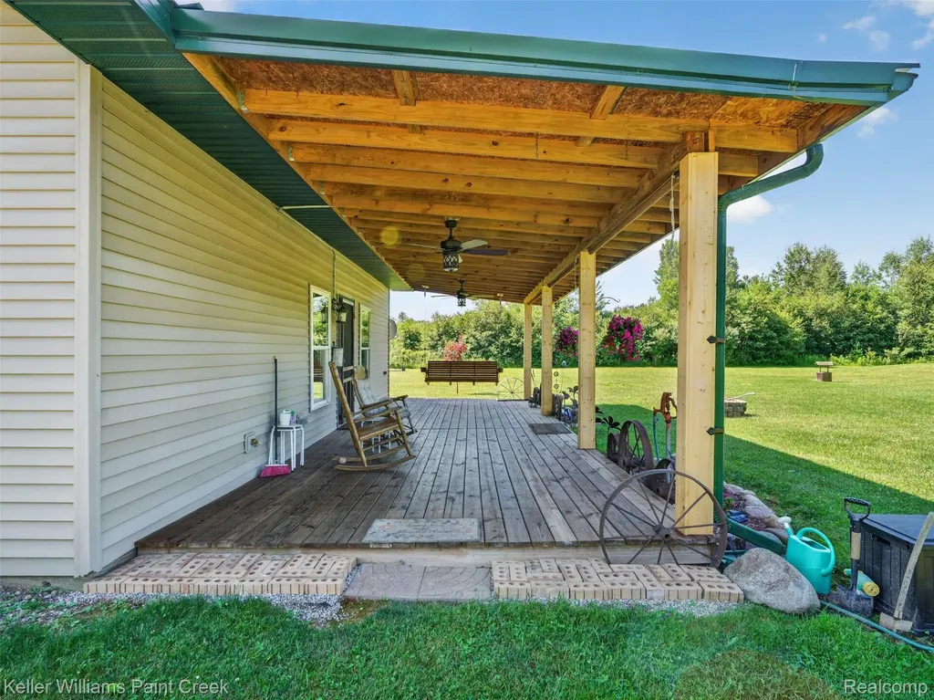 4107 Pine Street Clement Township MI 48624