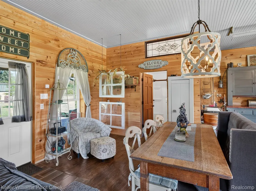 4107 Pine Street Clement Township MI 48624