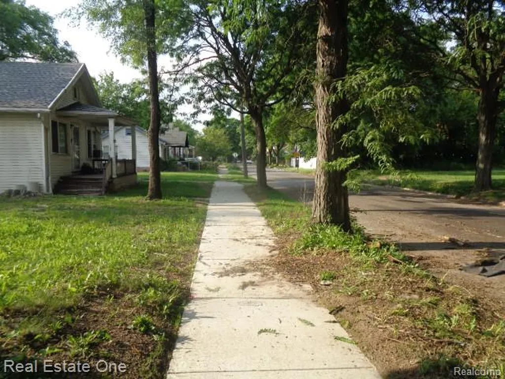15727 Parkside Street Detroit City MI 48238