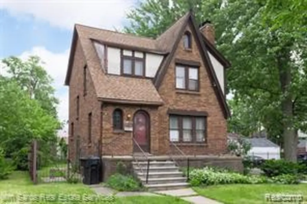 5900 Yorkshire Road Detroit City MI 48224
