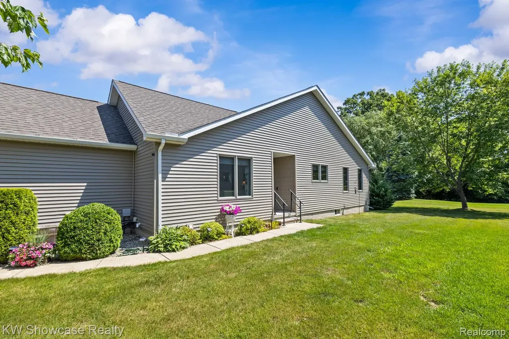 1033 Bluebell Lane Davison Township MI 48423