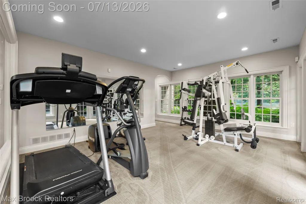 1465 Quarton Ridge Circle Bloomfield Hills City MI 48301