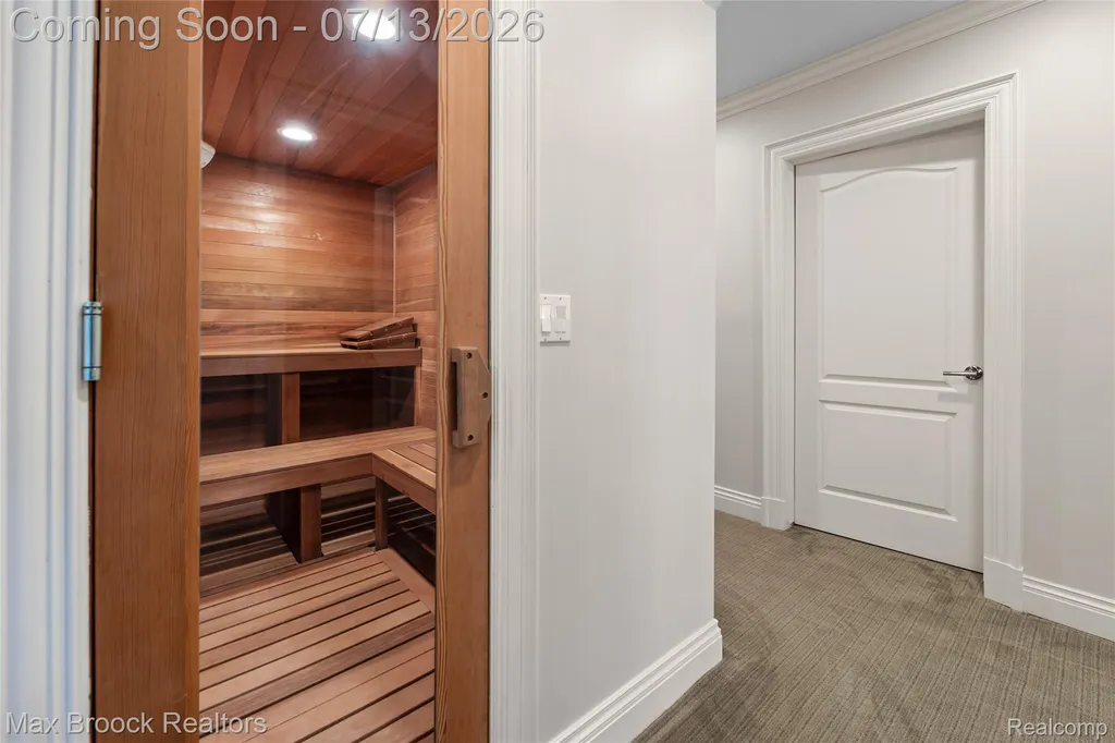 1465 Quarton Ridge Circle Bloomfield Hills City MI 48301