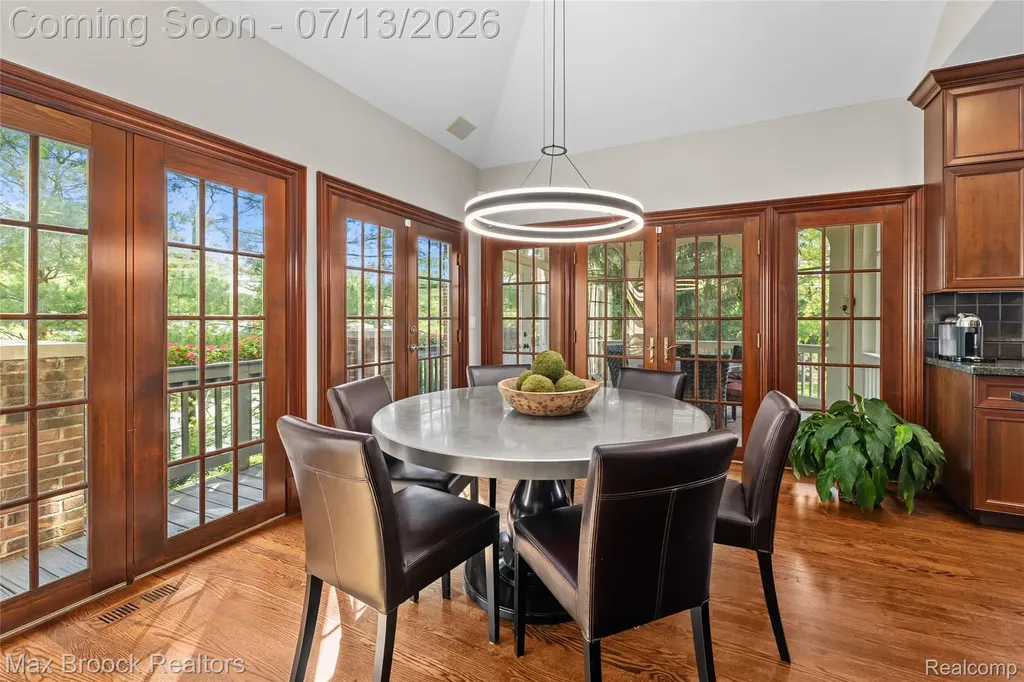 1465 Quarton Ridge Circle Bloomfield Hills City MI 48301