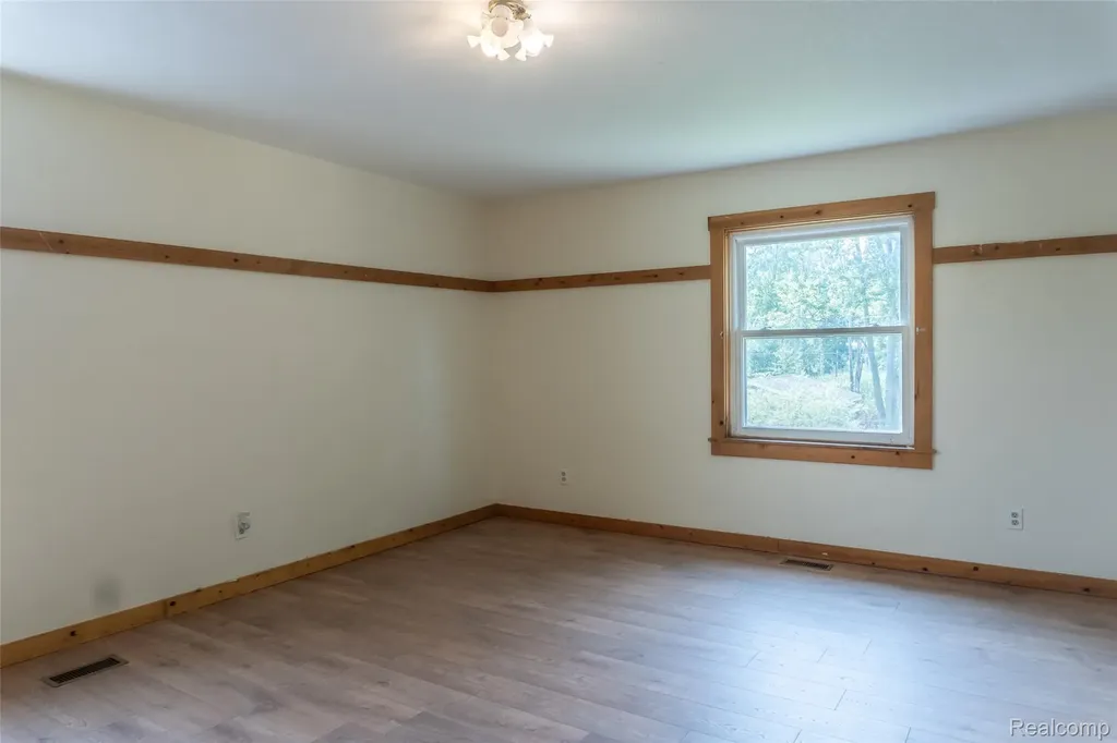 20301 Huron River Drive Rockwood City MI 48173