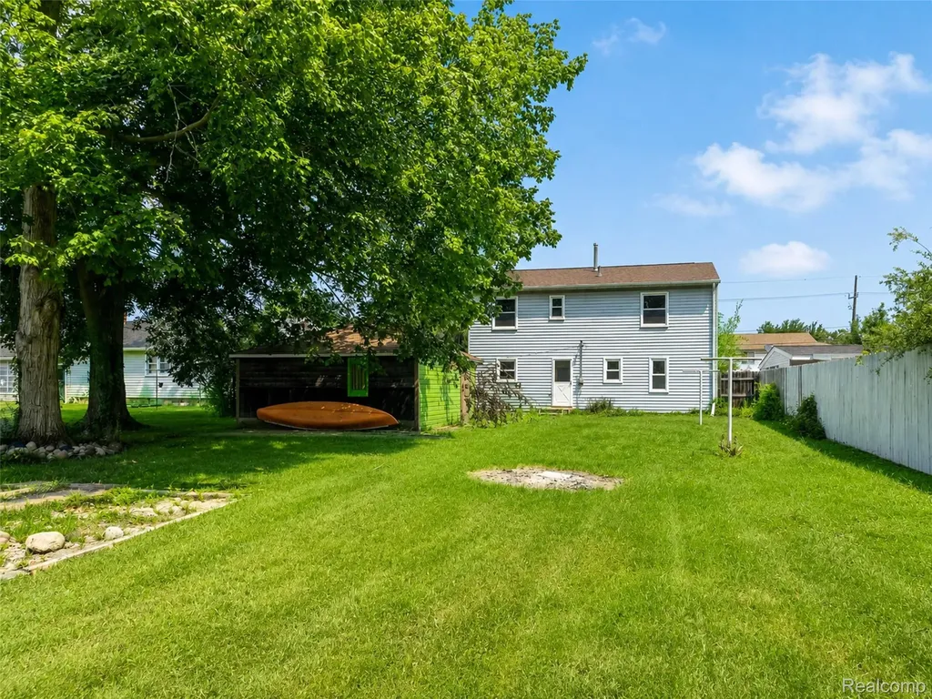 20301 Huron River Drive Rockwood City MI 48173