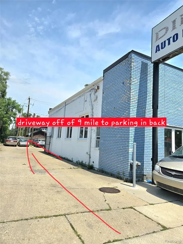 1018 W 9 Mile Road Ferndale City MI 48220