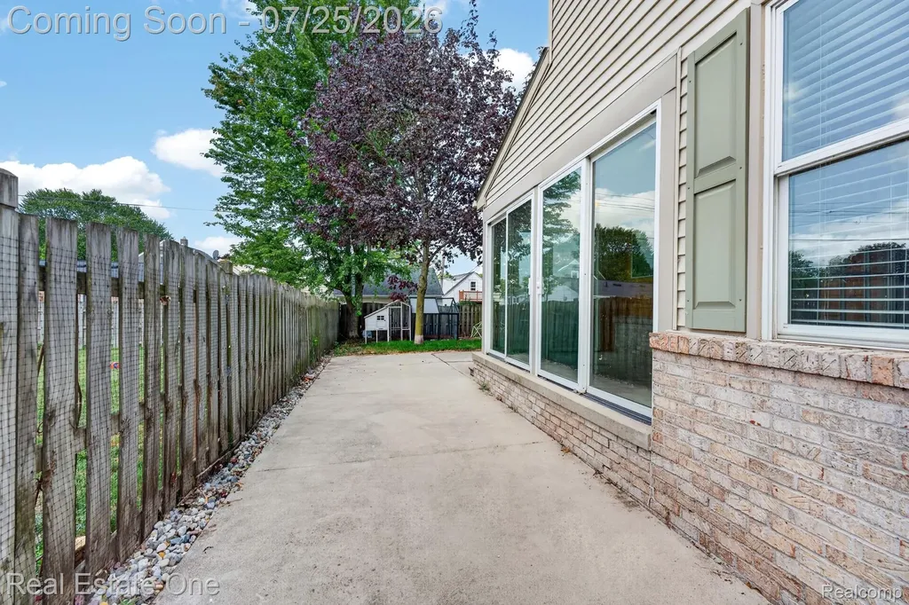 30364 Adams Drive Gibraltar City MI 48173