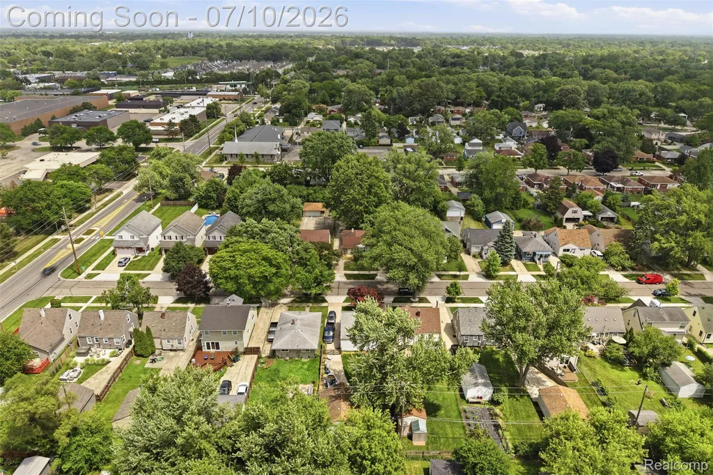 4108 Edgar Avenue Royal Oak City MI 48073