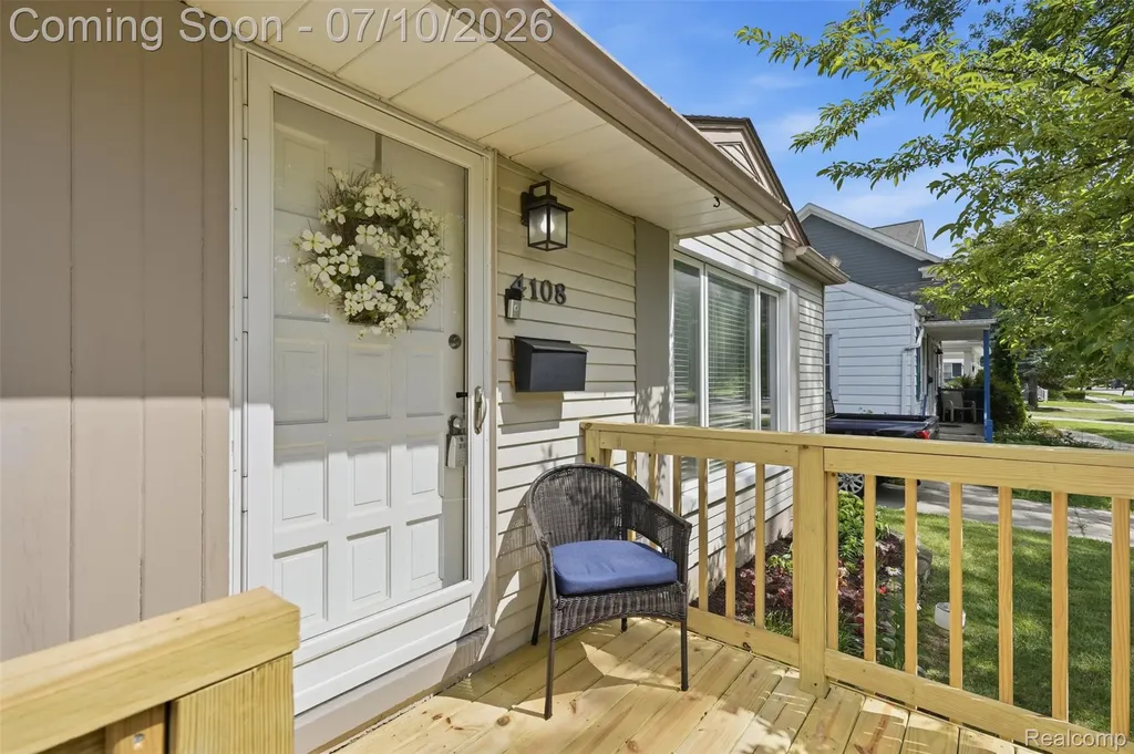 4108 Edgar Avenue Royal Oak City MI 48073